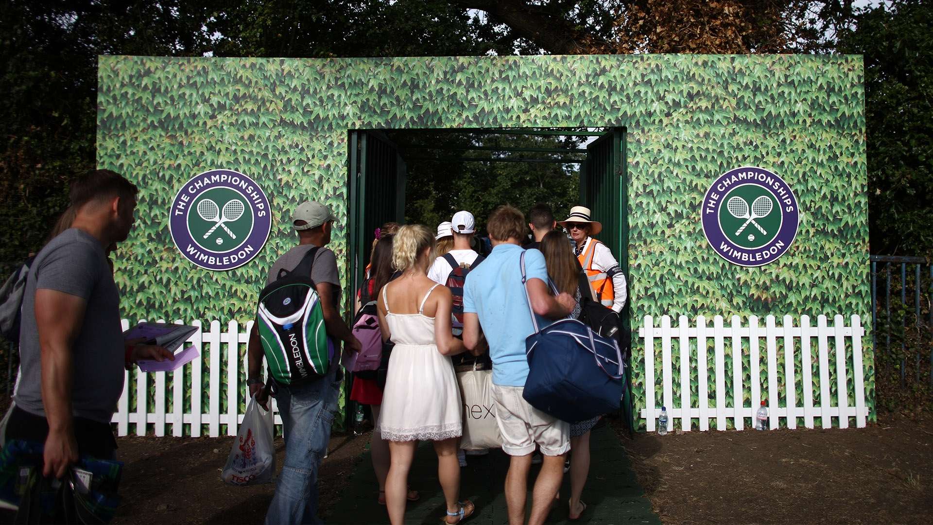 与执着使他 与执着使他