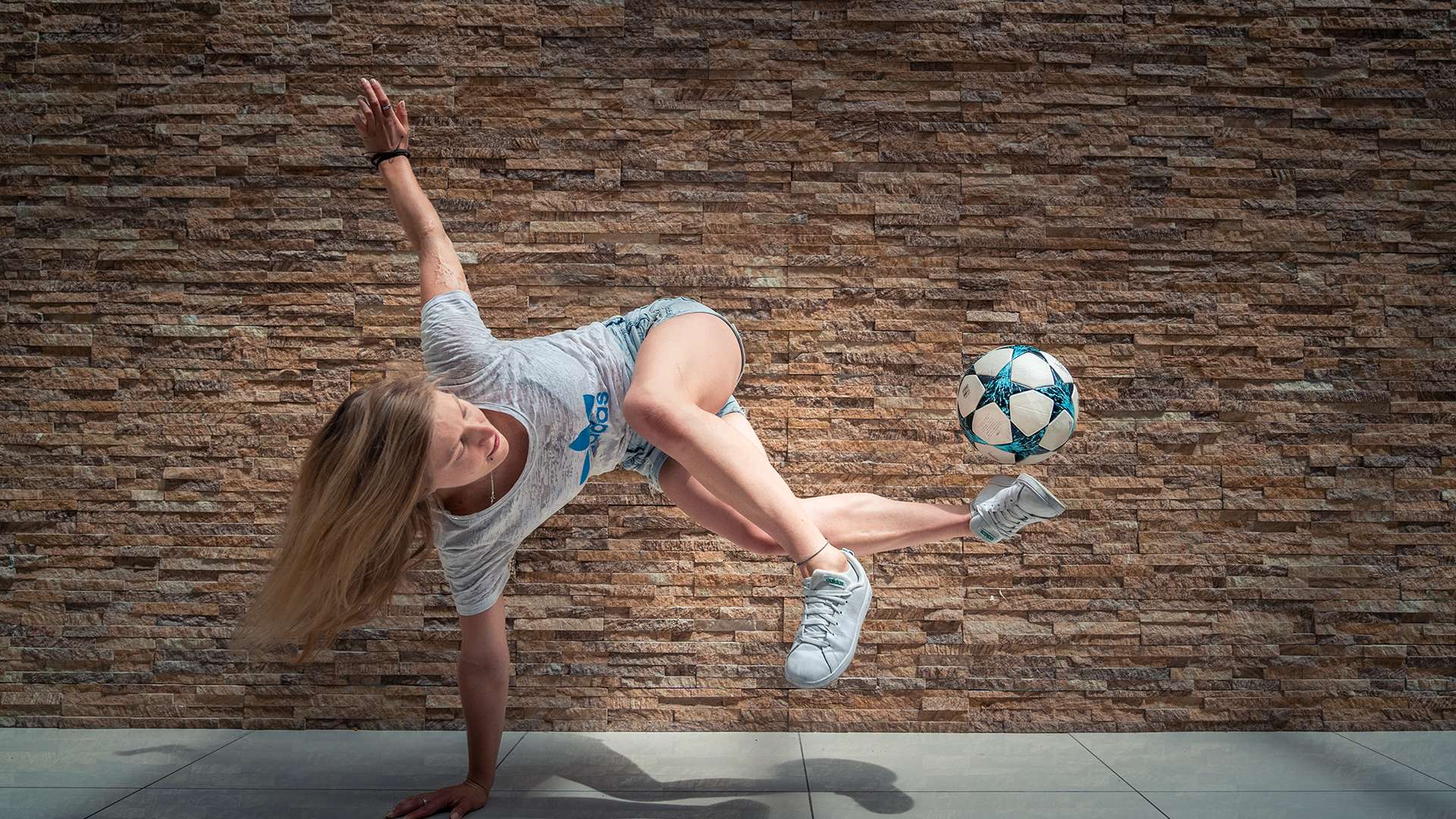 联赛的成功 联赛的成功